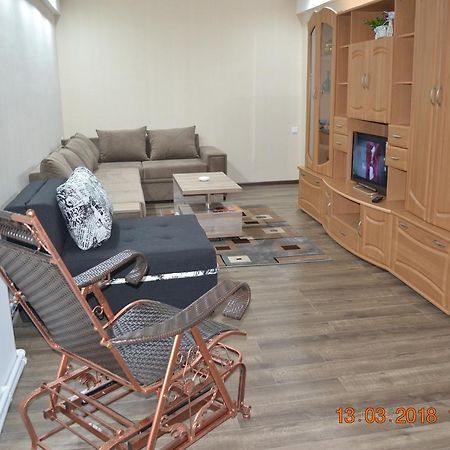 טביליסי Apartment On Ikalto 8 מראה חיצוני תמונה