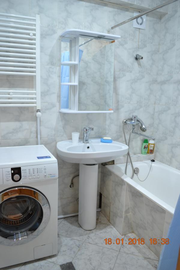טביליסי Apartment On Ikalto 8 מראה חיצוני תמונה